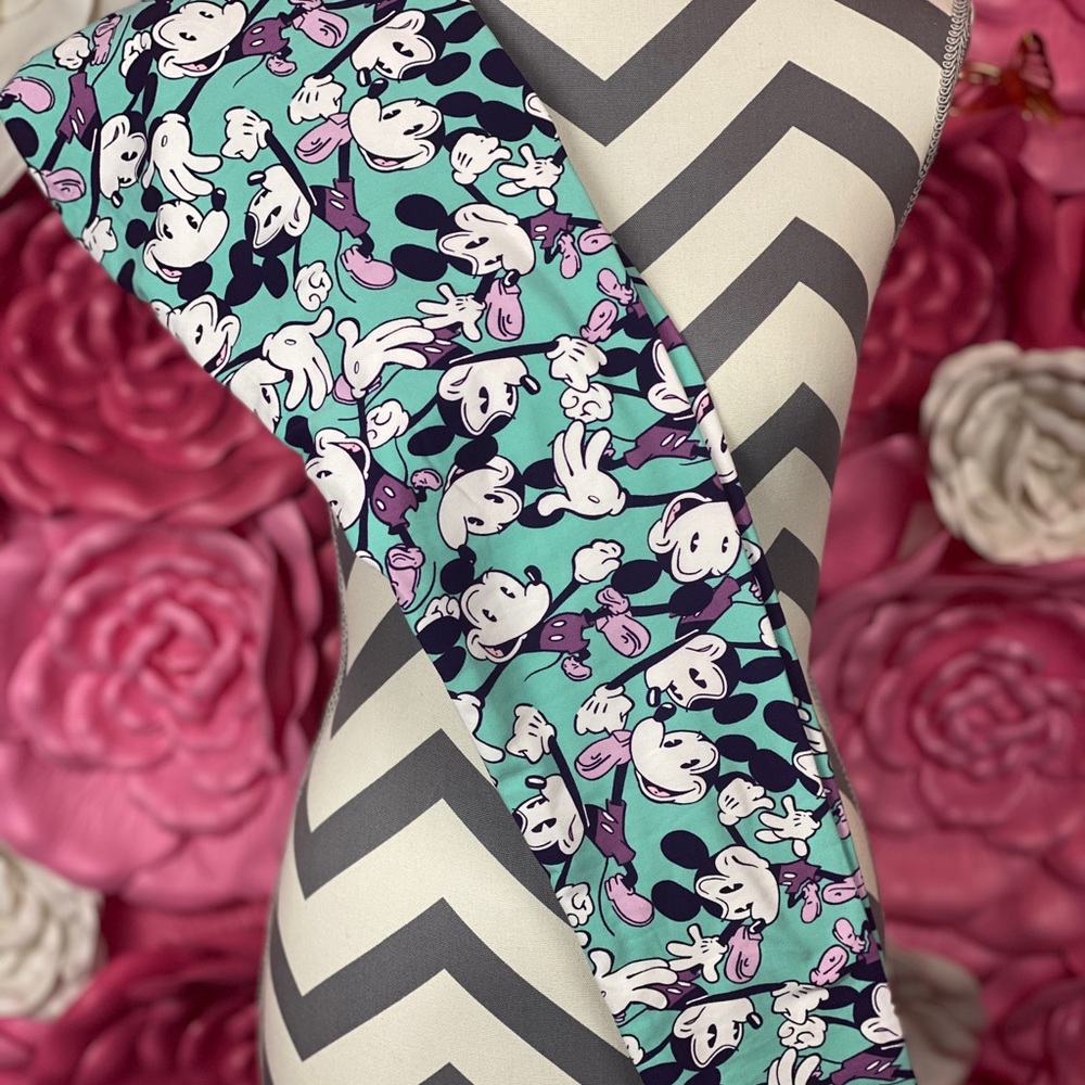 DISNEY LULAROE LEGGINGS